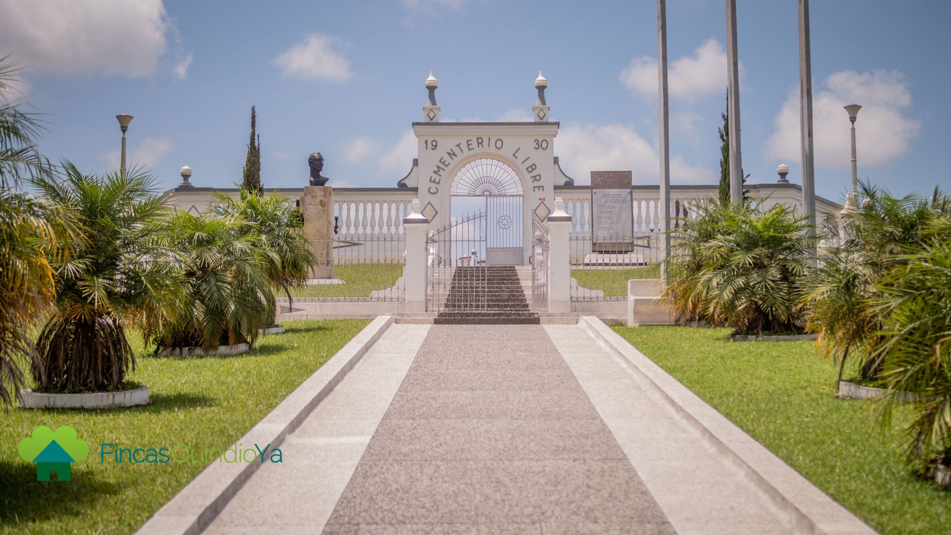 Foto de la entrada al cementerio