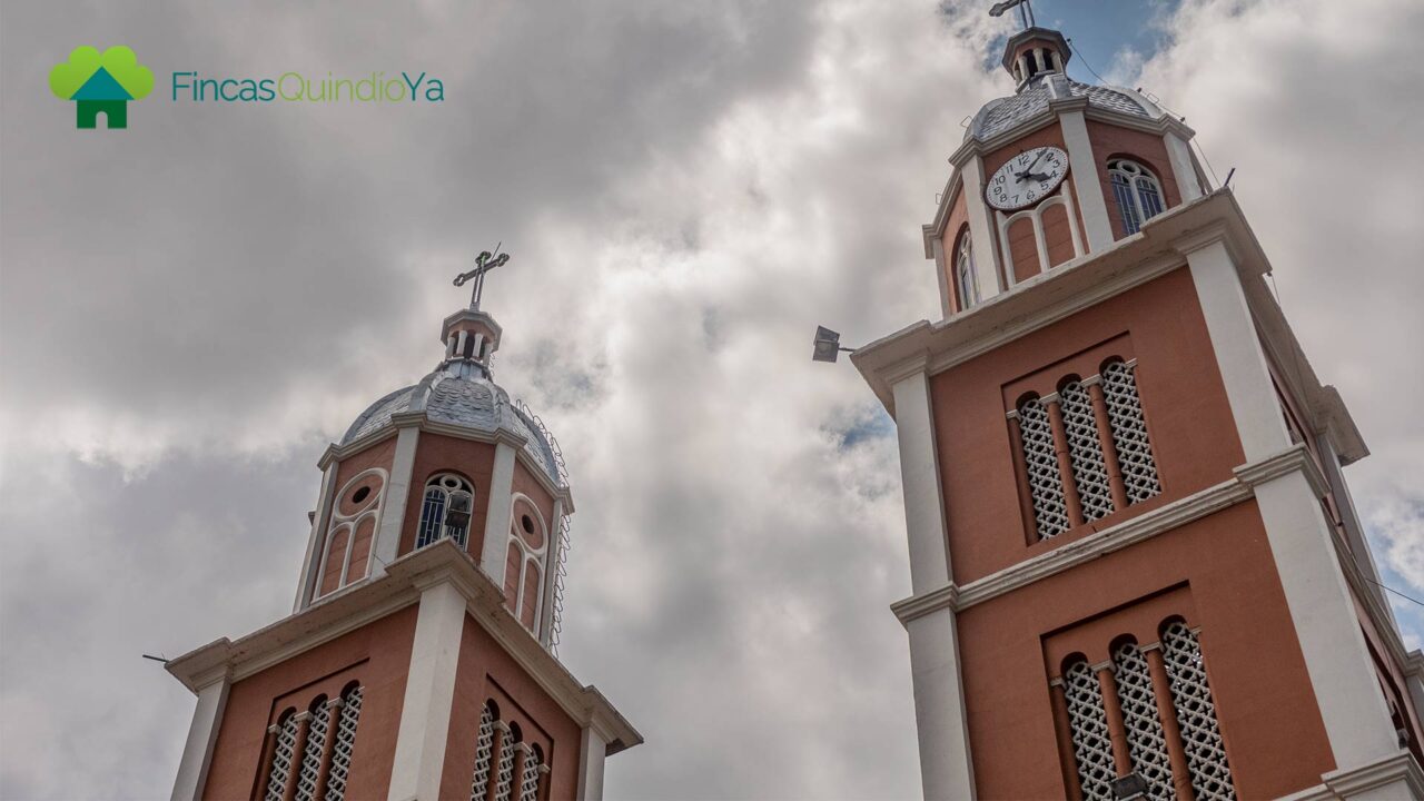 Las tos torres de la iglesia de Génova, Quindio